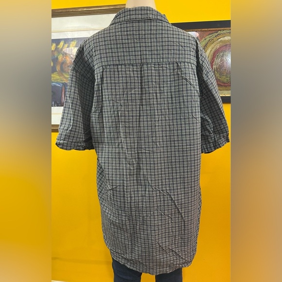 Columbia Sportswear Company Men’s Woven Blue Gray Short Sleeve Button Down Shirt - Picture 2 of 16